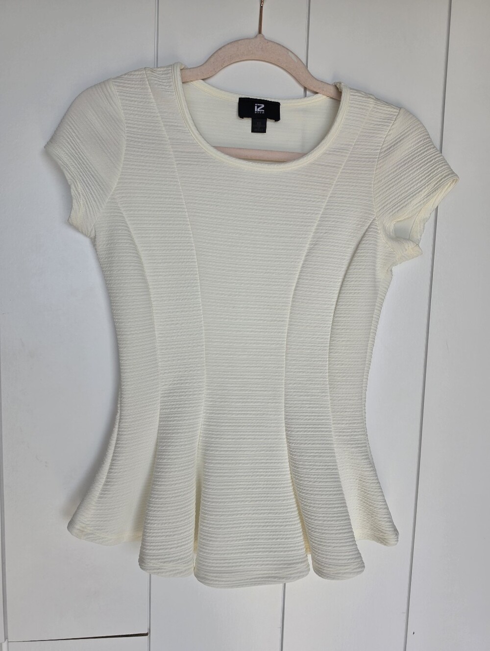 IZ Byer | white peplum ribbed top